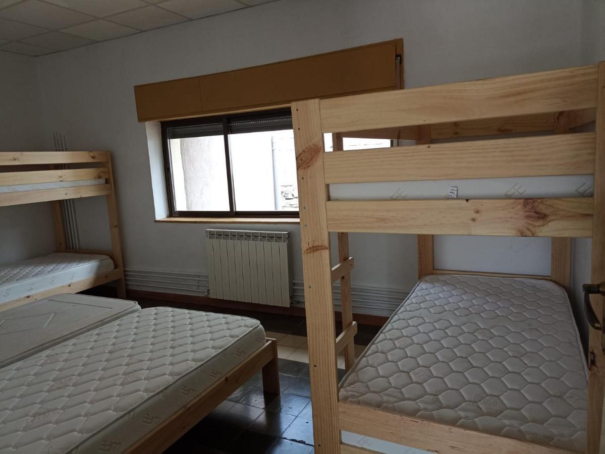 Albergue De Siresa מראה חיצוני תמונה